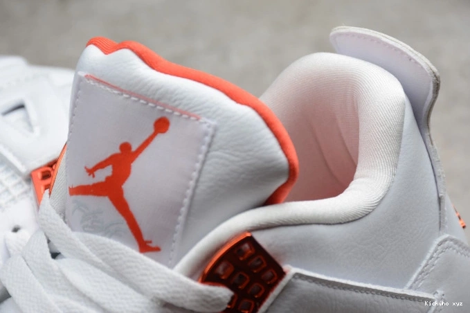 4 OrangeCT8527-118 Team Jordan Air 0805